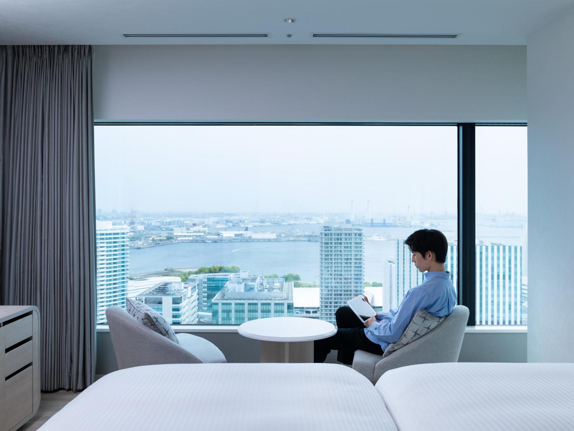 Mitsui Garden Hotel Yokohama Minatomirai Premier 外观 照片 A guest room at the hotel
