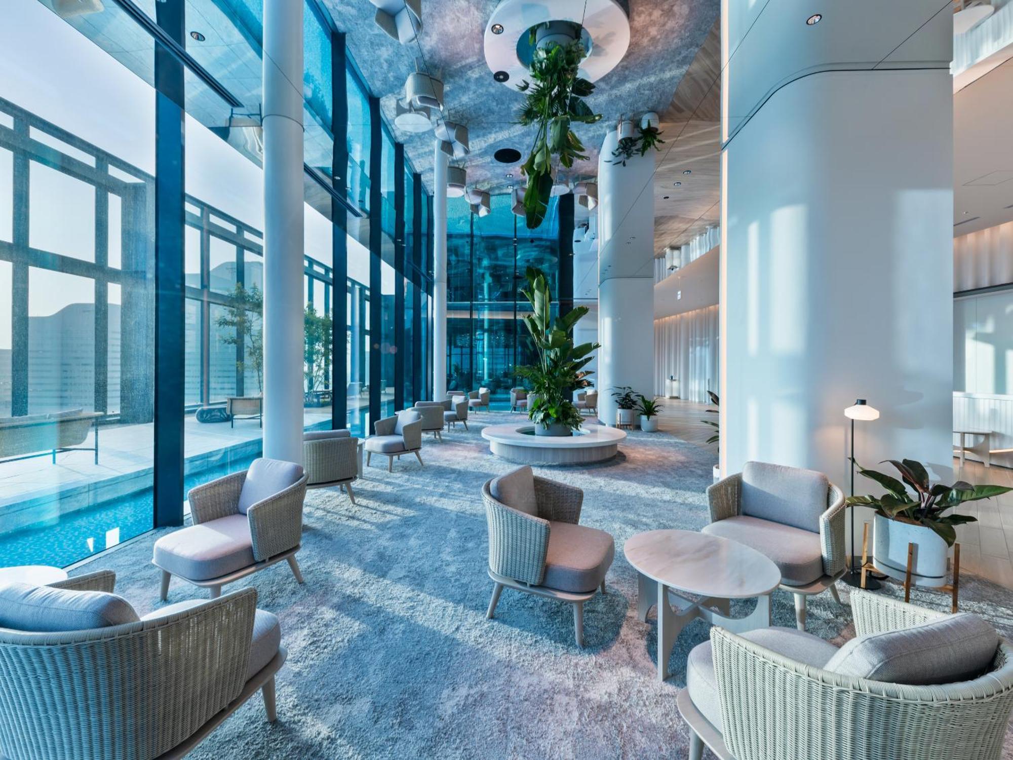 Mitsui Garden Hotel Yokohama Minatomirai Premier 外观 照片 The lobby of the hotel